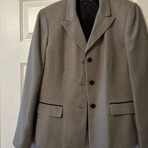 Gingham jacket black skirt suit